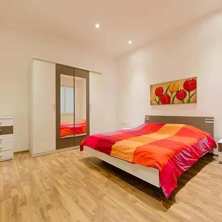 Marvellous Seafront In Apartament Sliema
